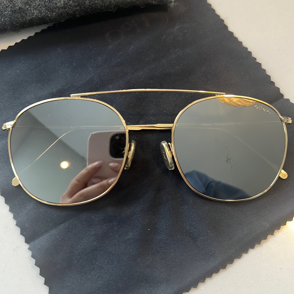 Illesteva Mirrored Aviator Sunglasses Gold